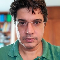 Prof. Dr. Luciano Luporini Menegaldo
